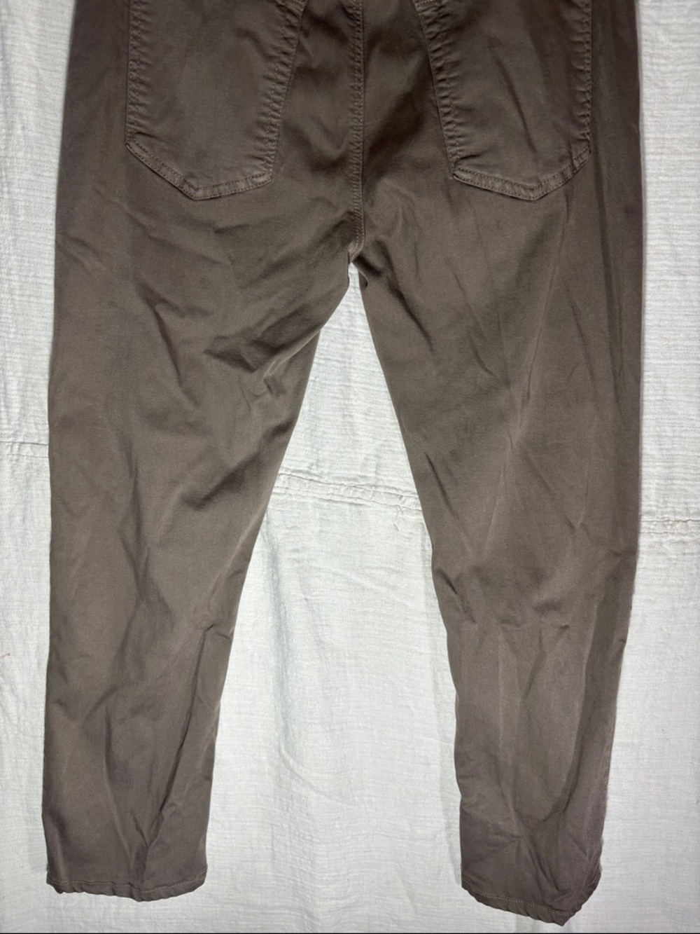7 For All Mankind Men's Chinos in Olive Brown - Picture 8 of 13